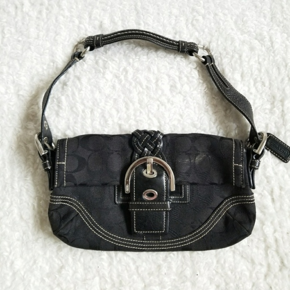 *sold*Vintage Coach Black Signature Purse